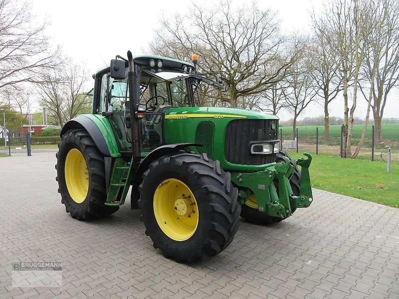Traktor typu John Deere 6820 Premium, 7200 Std., Kriechganggetriebe, Gebrauchtmaschine v Meppen (Obrázek 7)