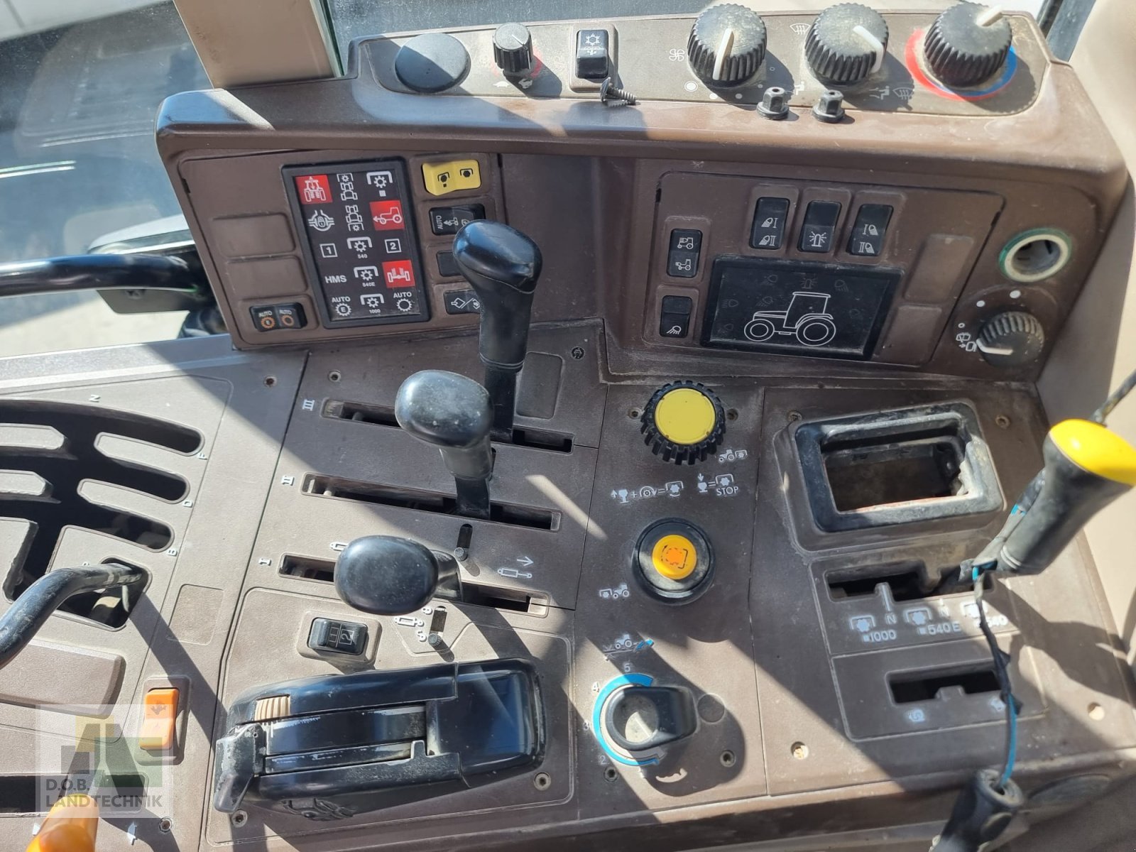 Traktor του τύπου John Deere 6820, Gebrauchtmaschine σε Regensburg (Φωτογραφία 11)