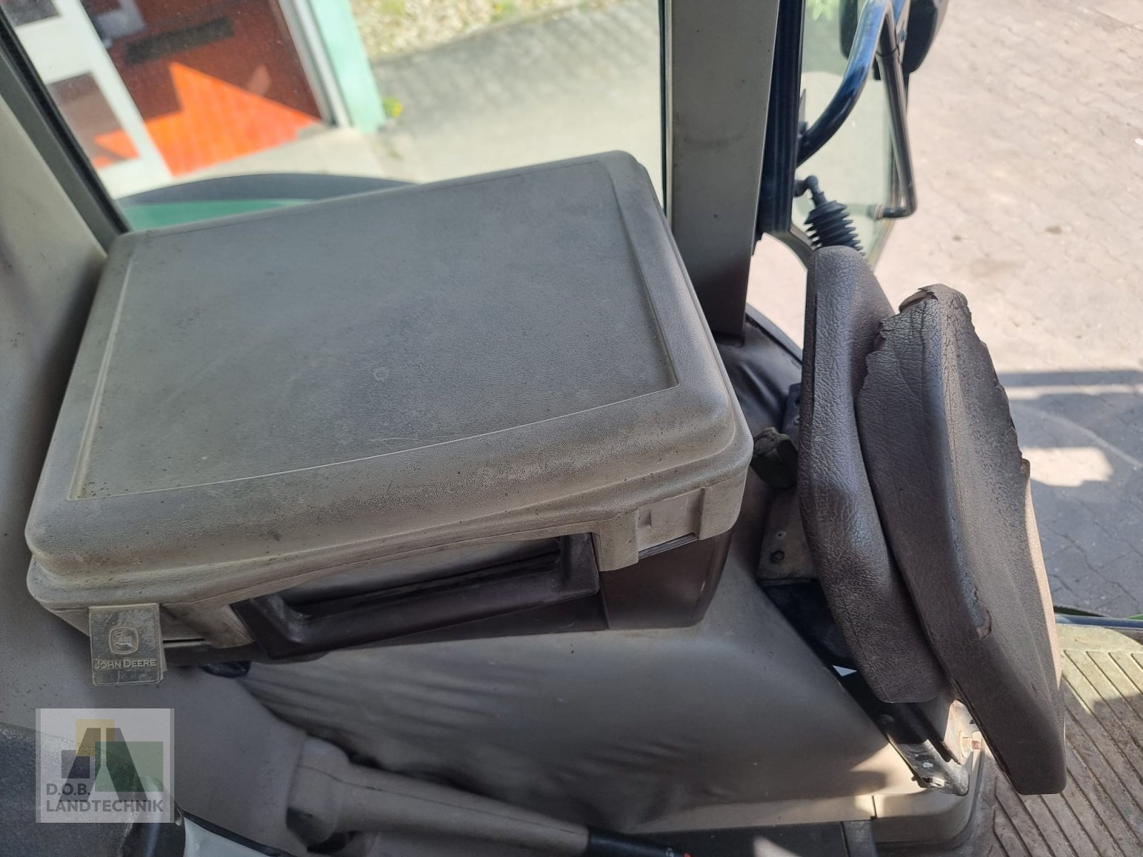 Traktor του τύπου John Deere 6820, Gebrauchtmaschine σε Regensburg (Φωτογραφία 16)