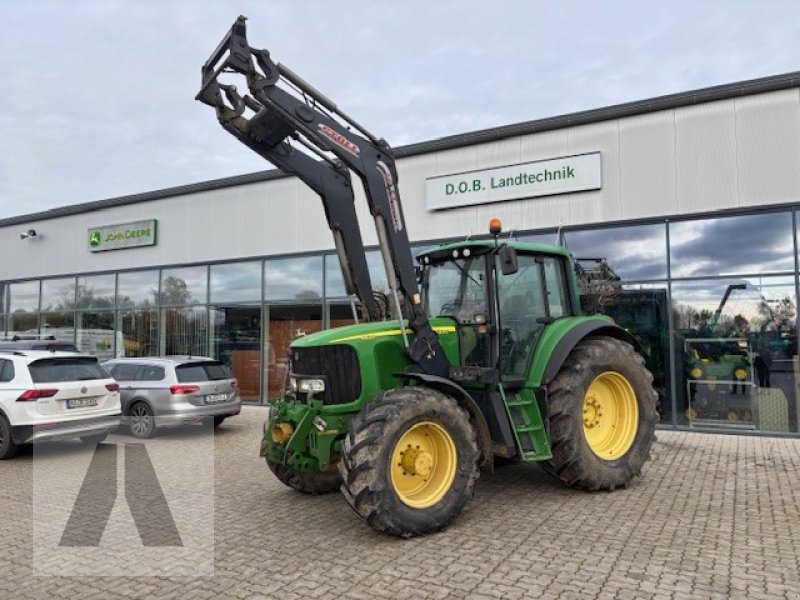 Traktor typu John Deere 6820, Gebrauchtmaschine v Langweid am Lech