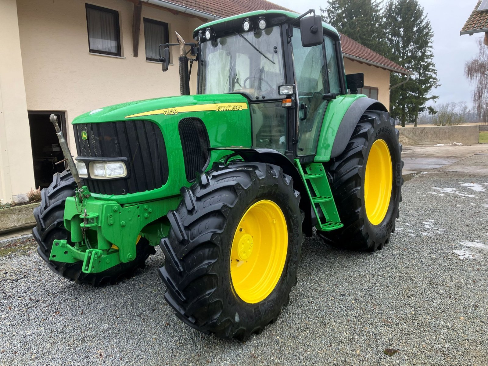 Traktor del tipo John Deere 6820, Gebrauchtmaschine en Wallersdorf (Imagen 1)