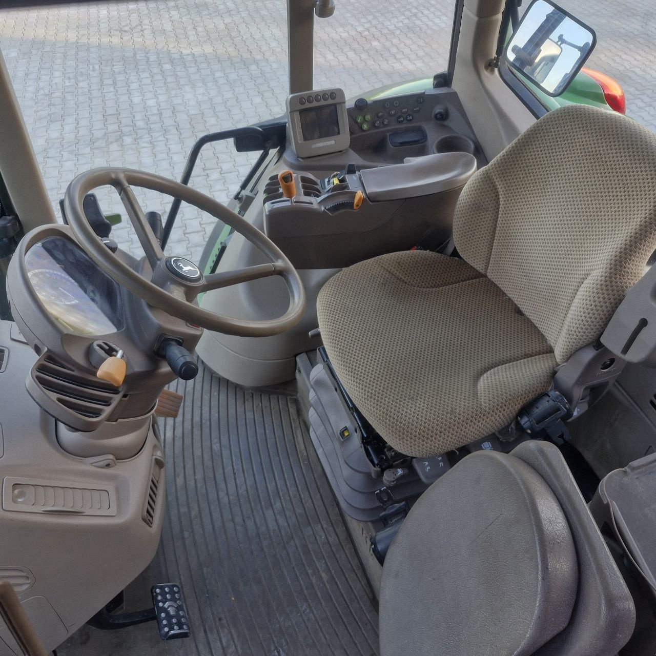 Traktor des Typs John Deere 6830 AP, Gebrauchtmaschine in Daarle (Bild 8)