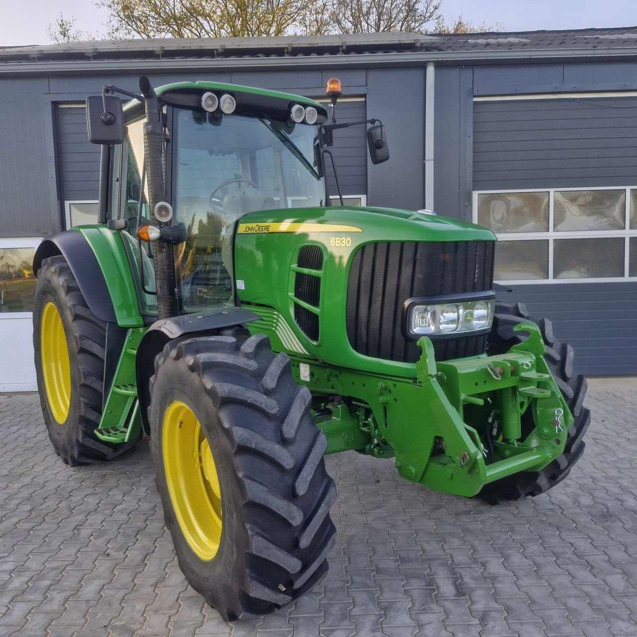 Traktor des Typs John Deere 6830 AP, Gebrauchtmaschine in Daarle (Bild 3)