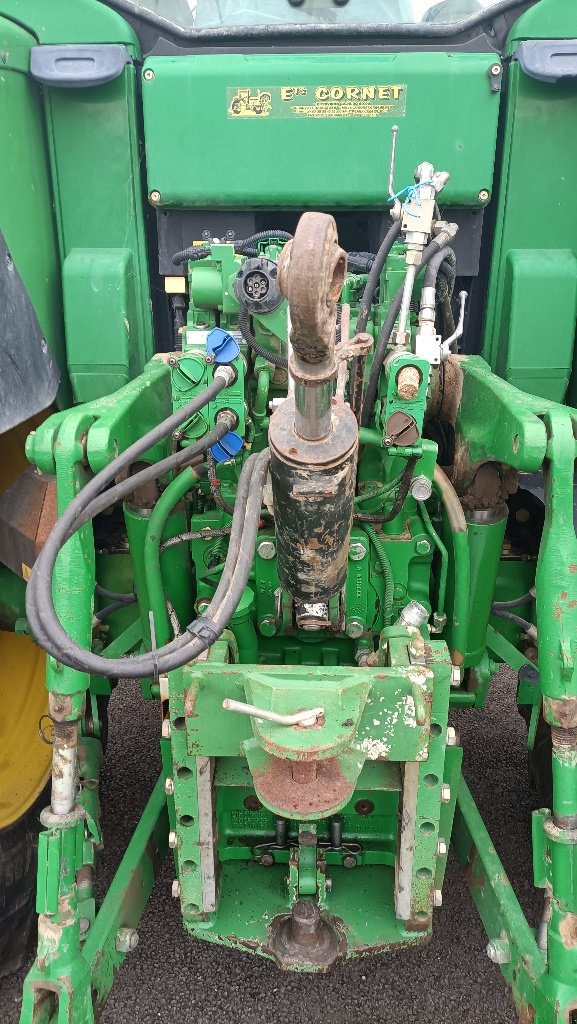 Traktor des Typs John Deere 6830 auto power, Gebrauchtmaschine in SAINT-HILAIRE-EN-PUISEAUX (Bild 9)