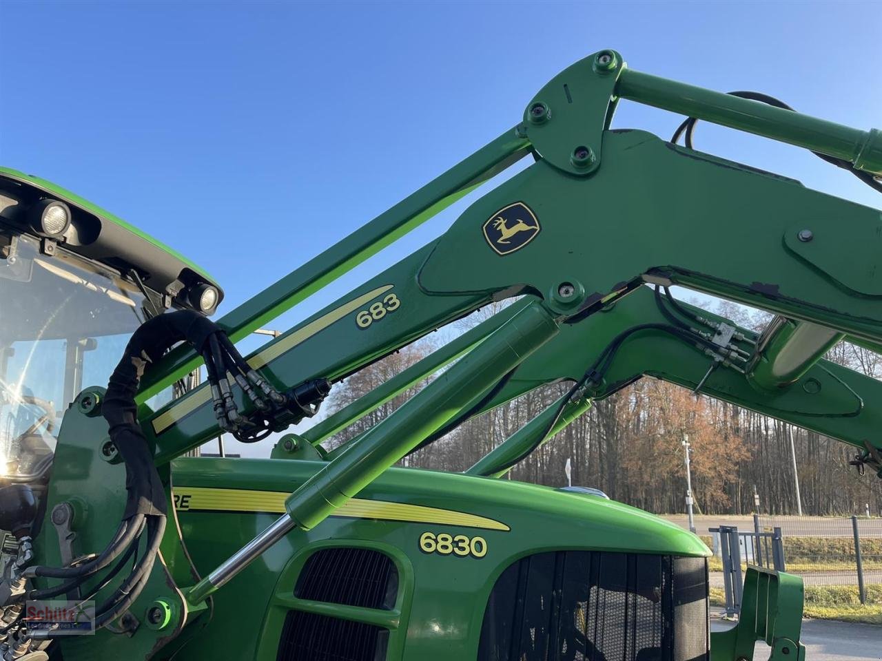 Traktor vrste John Deere 6830 Power Quad plus mit Frontlader und FZW, front PTO, Gebrauchtmaschine v Schierling (Slika 11)