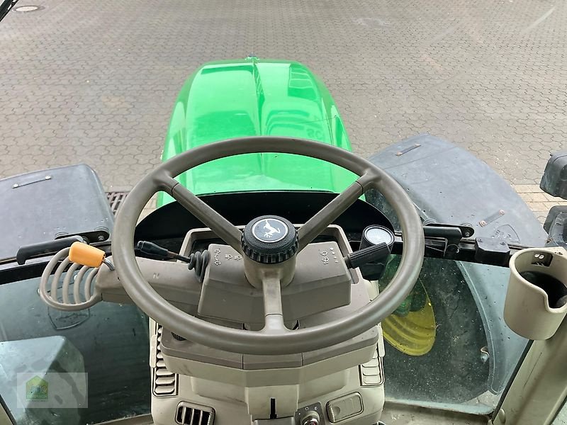 Traktor от тип John Deere 6830 Powr Quad, Gebrauchtmaschine в Salsitz (Снимка 30)