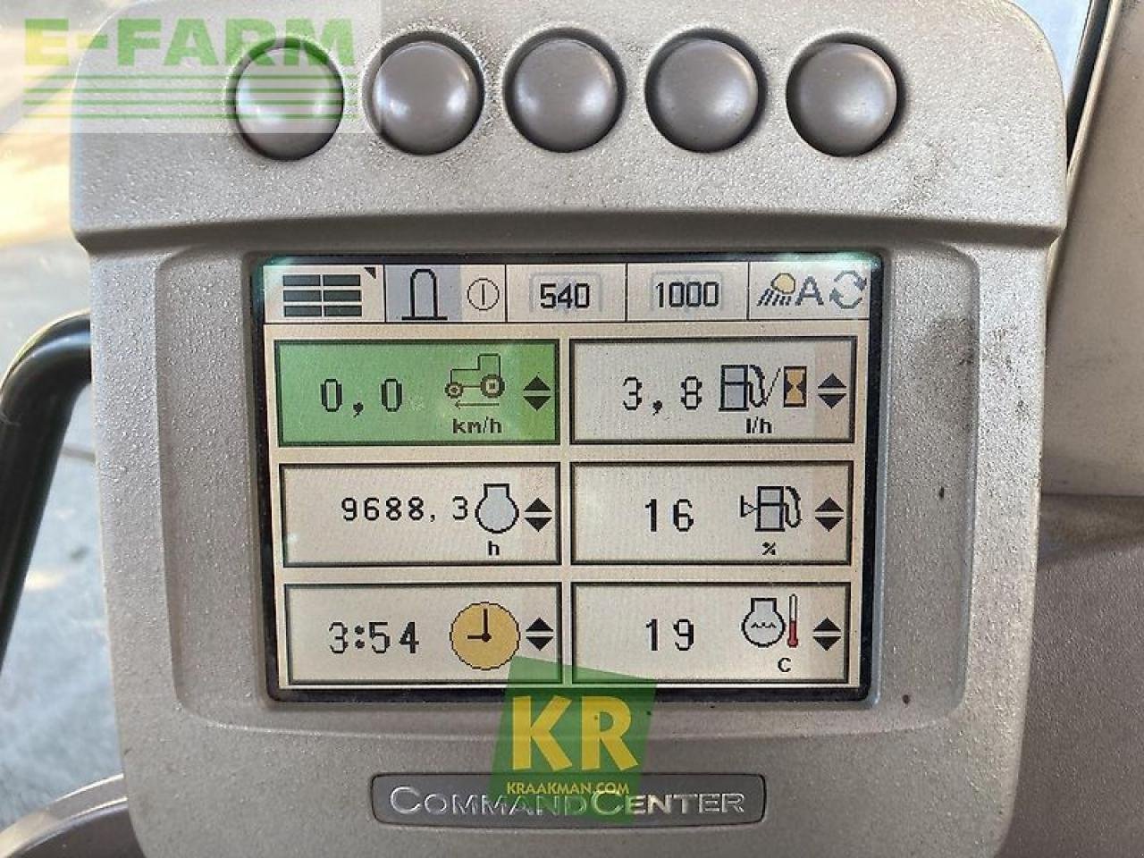 Traktor of the type John Deere 6830 premium #51972, Gebrauchtmaschine in STEENBERGEN (Picture 17)