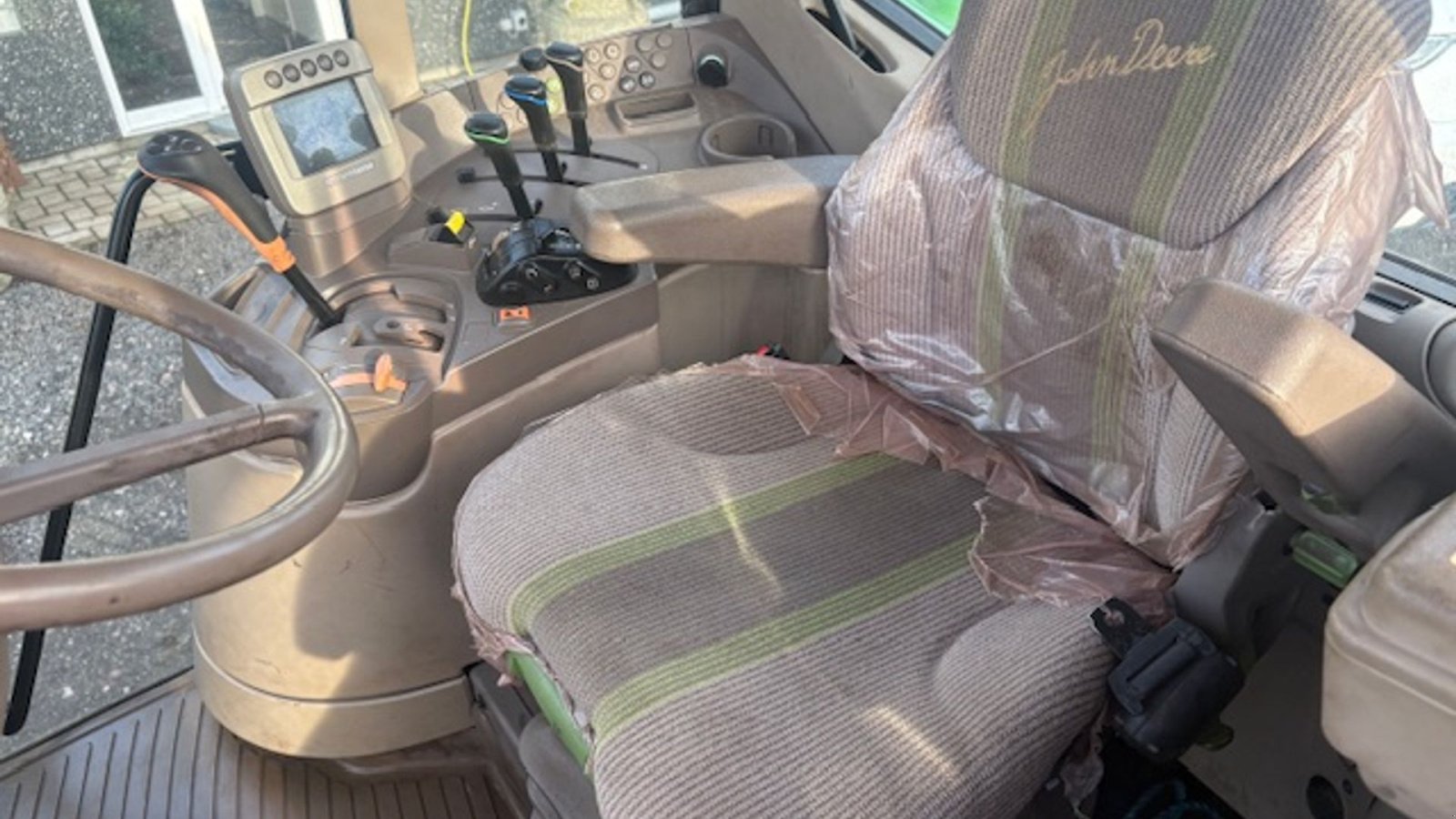 Traktor typu John Deere 6830 PREMIUM AQ, TLS , KUN 3900 TIMER, Gebrauchtmaschine v Dronninglund (Obrázek 15)