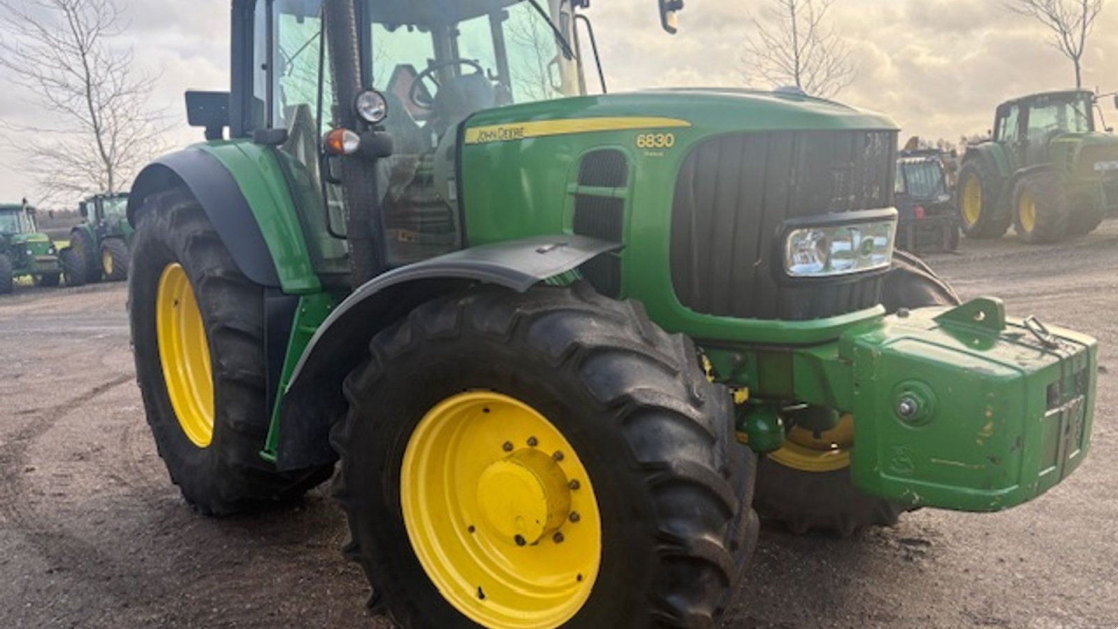 Traktor του τύπου John Deere 6830 PREMIUM AQ, TLS , KUN 3900 TIMER, Gebrauchtmaschine σε Dronninglund (Φωτογραφία 4)