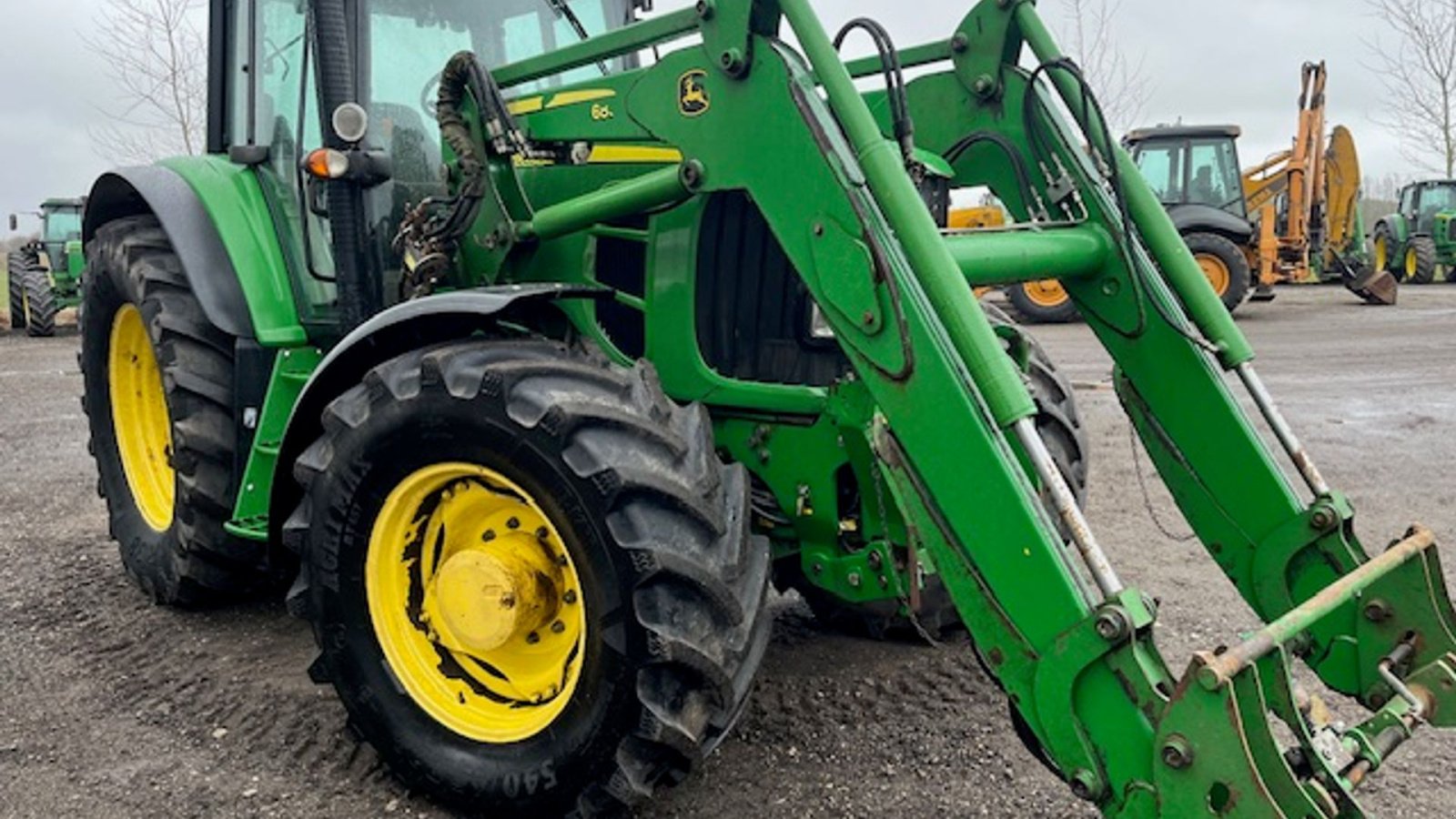 Traktor типа John Deere 6830 PREMIUM AUTOPOWER, JD FRONTLÆSSER, FRONTLIFT, FRONT PTO, Gebrauchtmaschine в Dronninglund (Фотография 8)