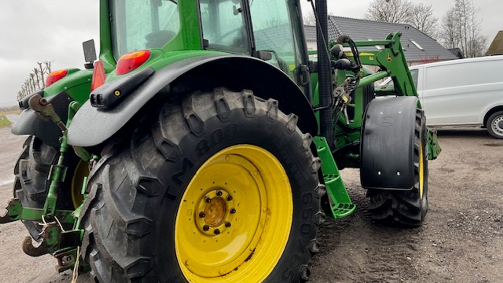 Traktor типа John Deere 6830 PREMIUM AUTOPOWER, JD FRONTLÆSSER, FRONTLIFT, FRONT PTO, Gebrauchtmaschine в Dronninglund (Фотография 12)