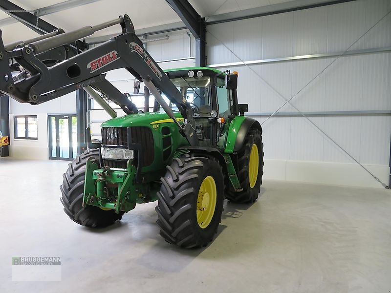 Traktor Türe ait John Deere 6830 Premium AutoPowr, Gebrauchtmaschine içinde Meppen (resim 5)