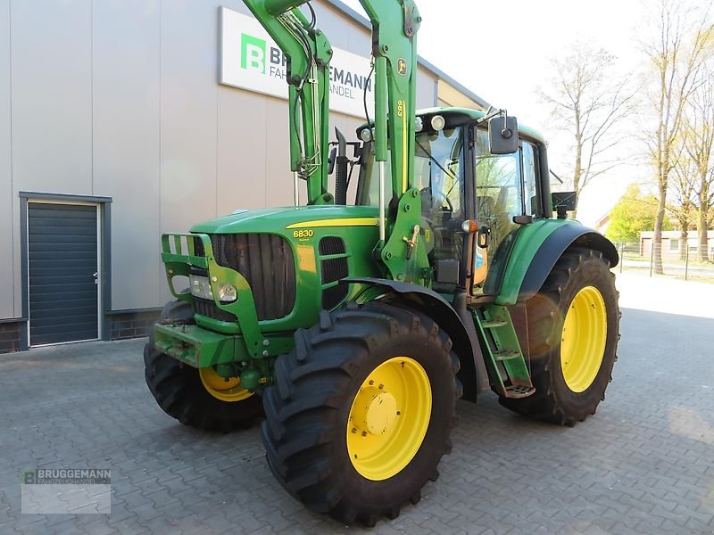 Traktor du type John Deere 6830 Premium, AutoQuad, Gebrauchtmaschine en Meppen (Photo 9)