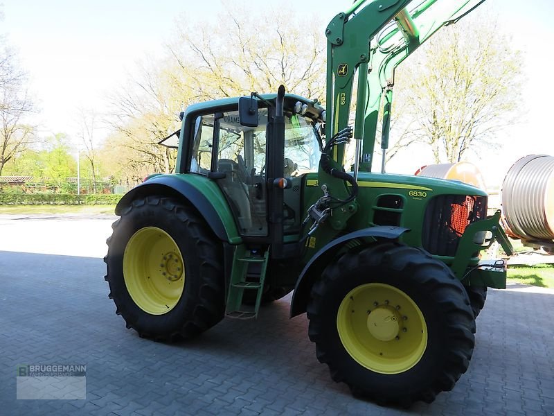 Traktor du type John Deere 6830 Premium, AutoQuad, Gebrauchtmaschine en Meppen (Photo 7)