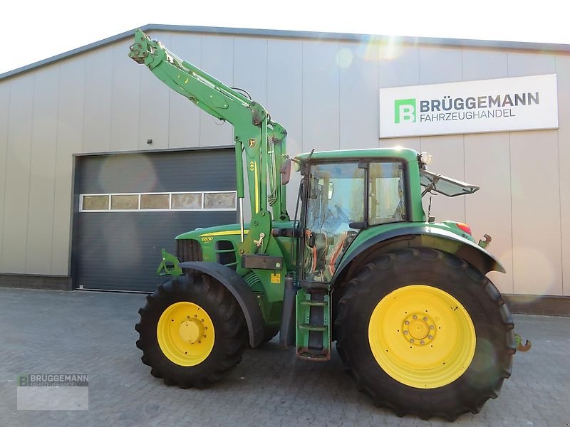 Traktor des Typs John Deere 6830 Premium, AutoQuad, Gebrauchtmaschine in Meppen (Bild 1)