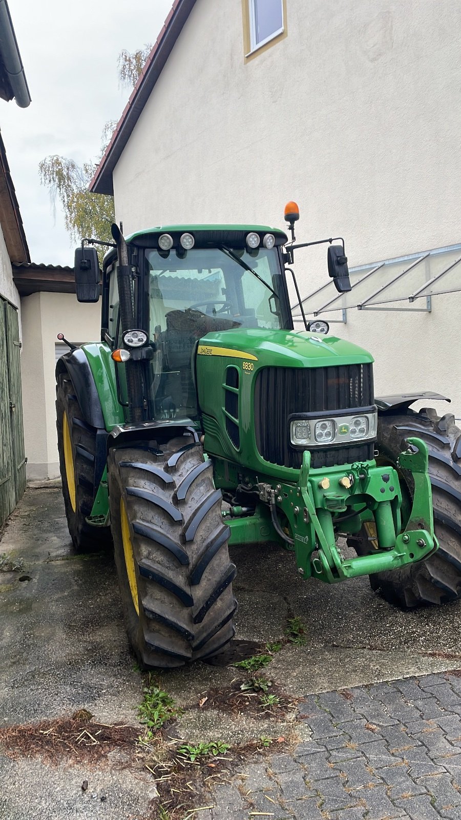 Traktor a típus John Deere 6830 PREMIUM Forst Kotschenreuter, Gebrauchtmaschine ekkor: Petershausen (Kép 1)