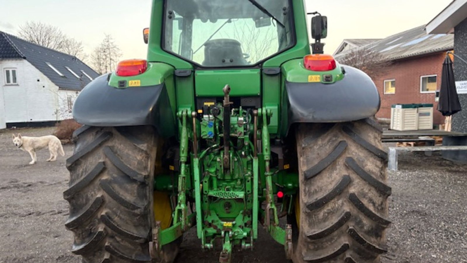 Traktor типа John Deere 6830 PREMIUM FRONTLIFT, TLS AFF. FORAKSEL, Gebrauchtmaschine в Dronninglund (Фотография 10)