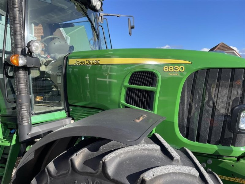Traktor tip John Deere 6830 PREMIUM KUN 2976 timer med Autoquard, Gebrauchtmaschine in Nørager (Poză 1)