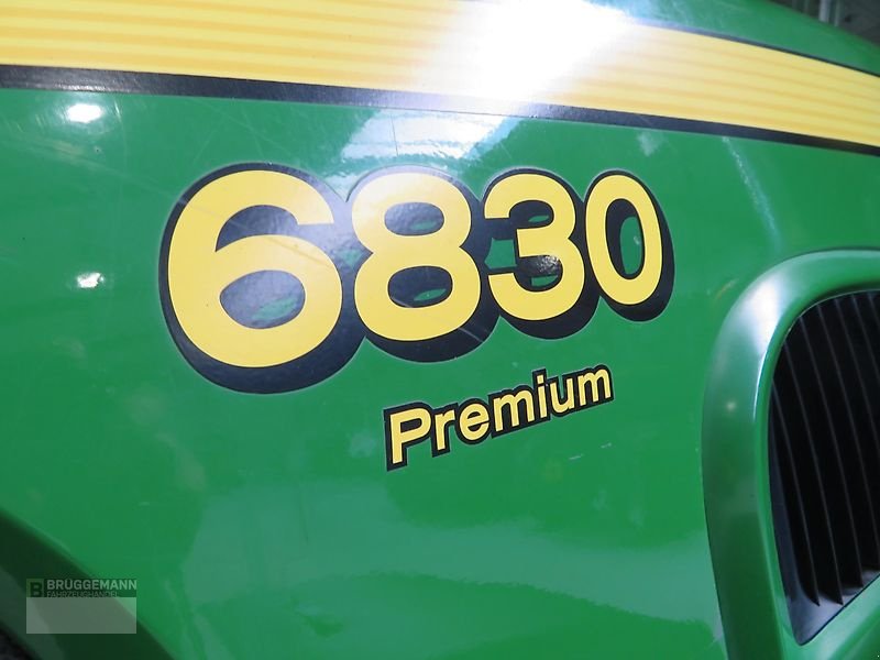 Traktor типа John Deere 6830 Premium, PowrQuad / AutoQuad, Gebrauchtmaschine в Meppen (Фотография 13)