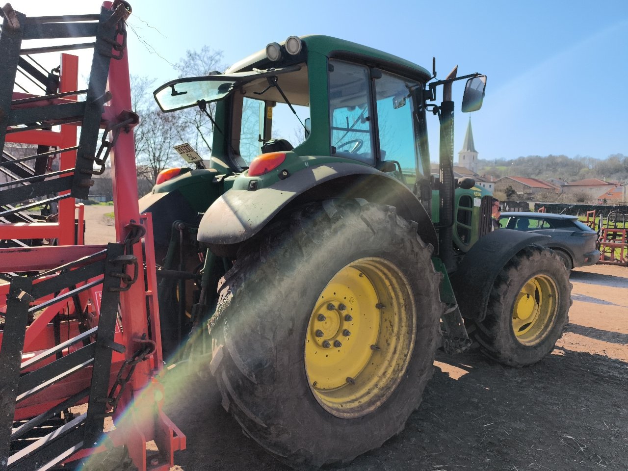 Traktor Türe ait John Deere 6830 PREMIUM, Gebrauchtmaschine içinde Lalœuf (resim 3)