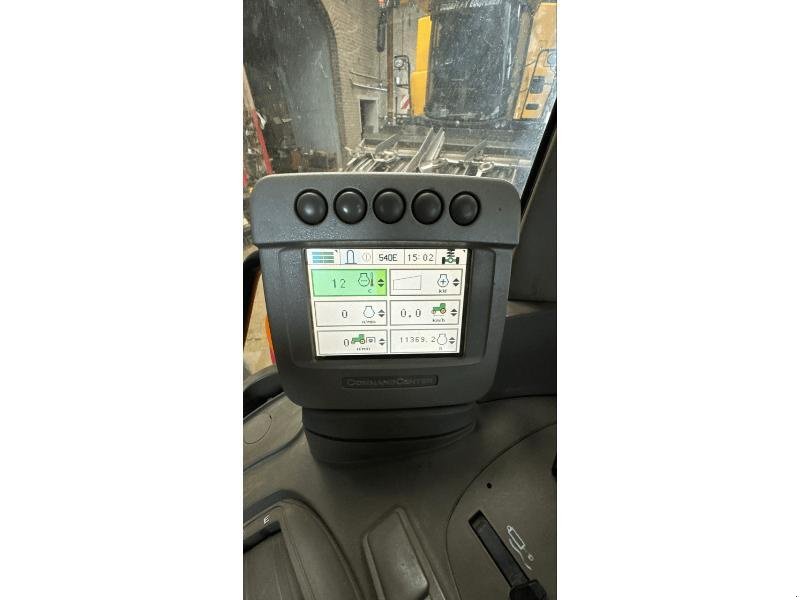 Traktor des Typs John Deere 6830 PREMIUM, Gebrauchtmaschine in Wargnies Le Grand (Bild 5)