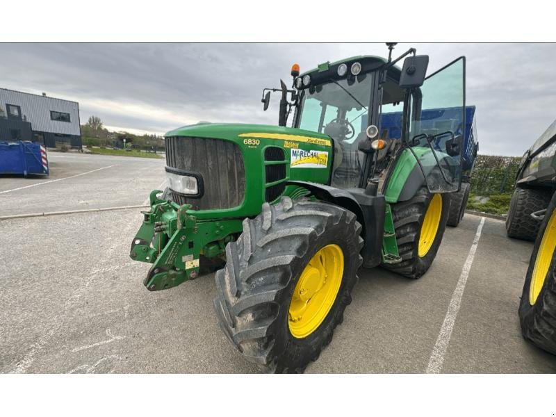 Traktor typu John Deere 6830 PREMIUM, Gebrauchtmaschine w Wargnies Le Grand