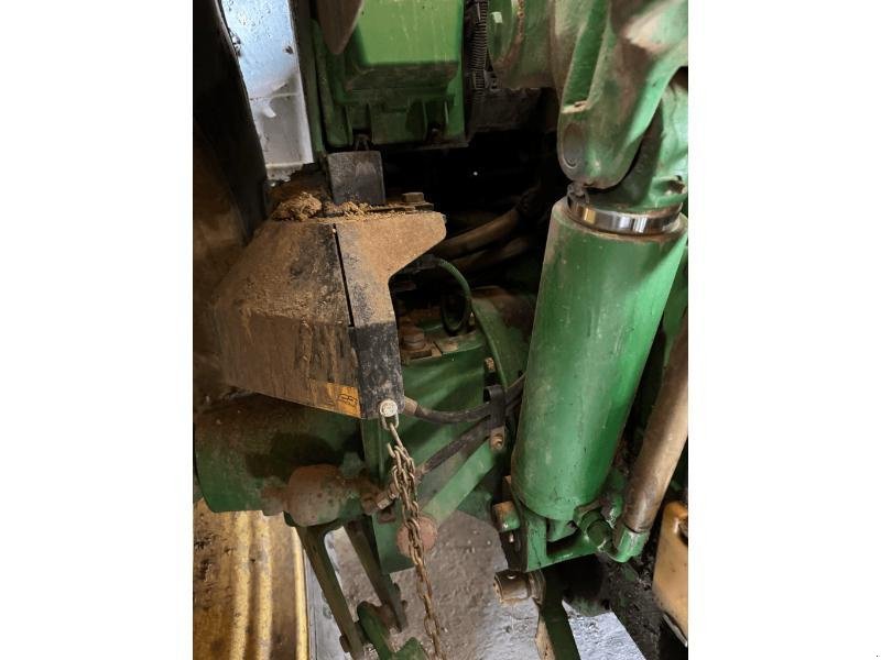 Traktor του τύπου John Deere 6830 PREMIUM, Gebrauchtmaschine σε ESCAUDOEUVRES (Φωτογραφία 4)