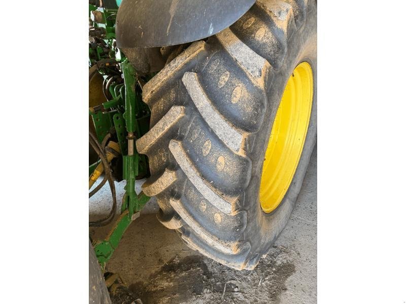 Traktor του τύπου John Deere 6830 PREMIUM, Gebrauchtmaschine σε ESCAUDOEUVRES (Φωτογραφία 10)