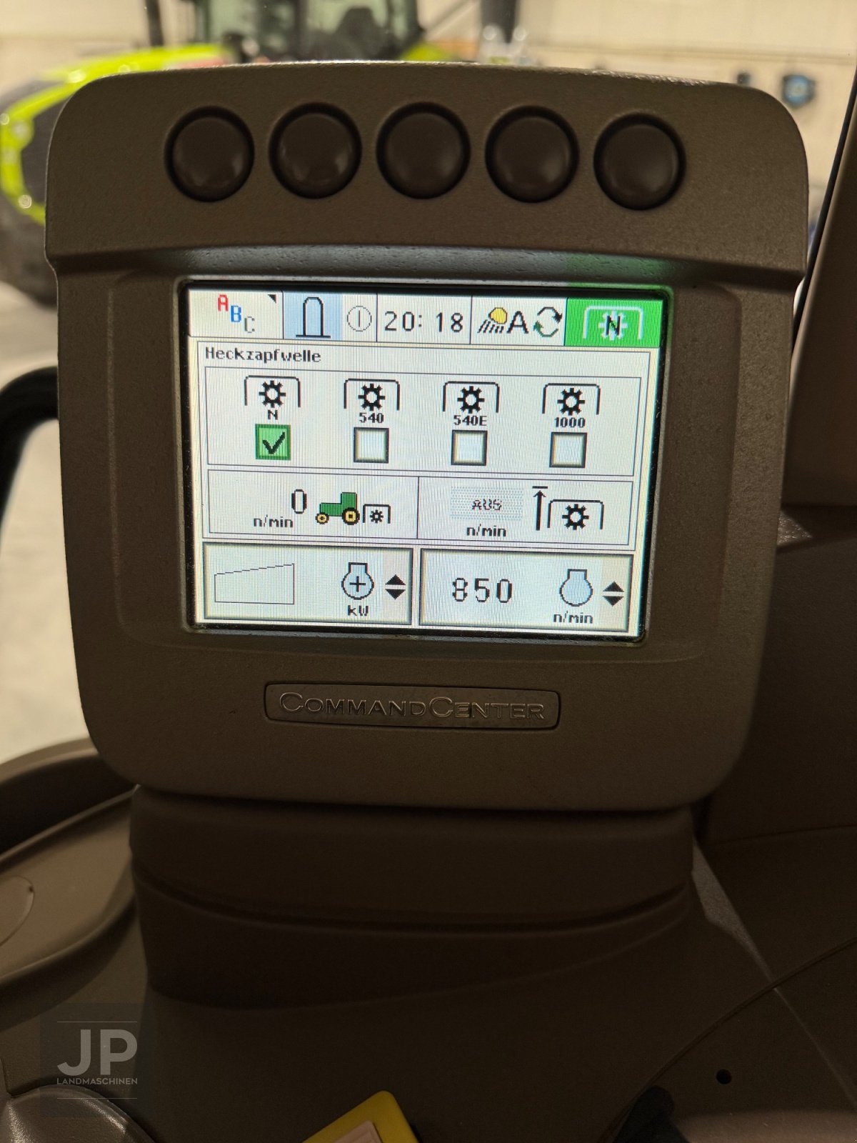 Traktor от тип John Deere 6830 PREMIUM, Gebrauchtmaschine в Kastl (Снимка 19)