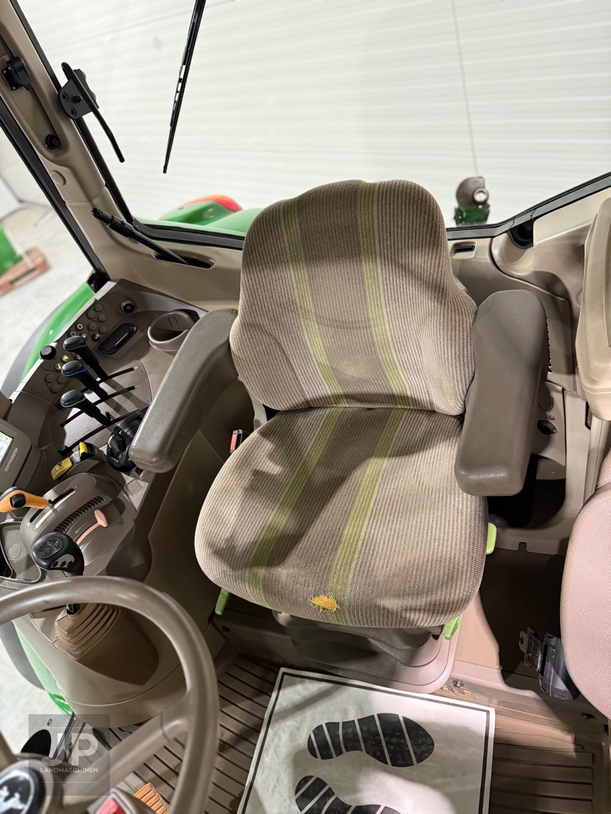 Traktor от тип John Deere 6830 PREMIUM, Gebrauchtmaschine в Kastl (Снимка 26)