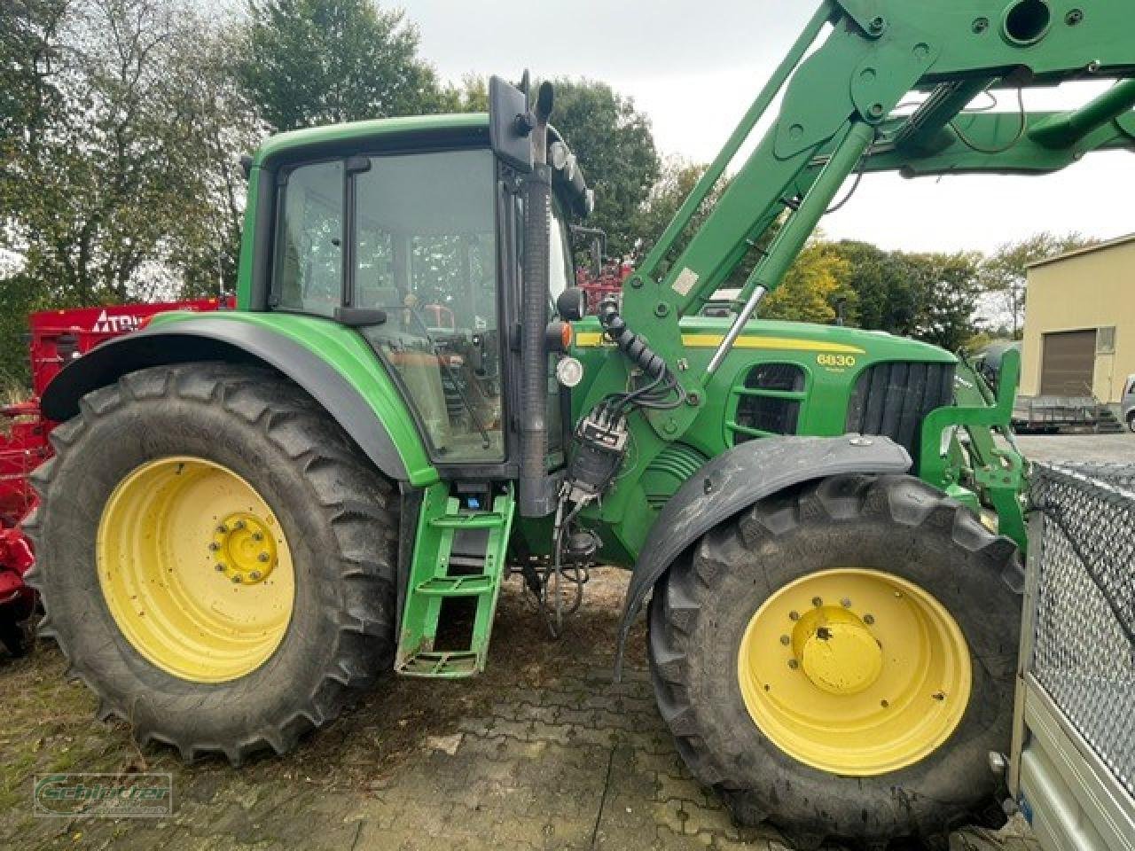 Traktor typu John Deere 6830 Premium, Gebrauchtmaschine v Idstein-Wörsdorf (Obrázek 2)