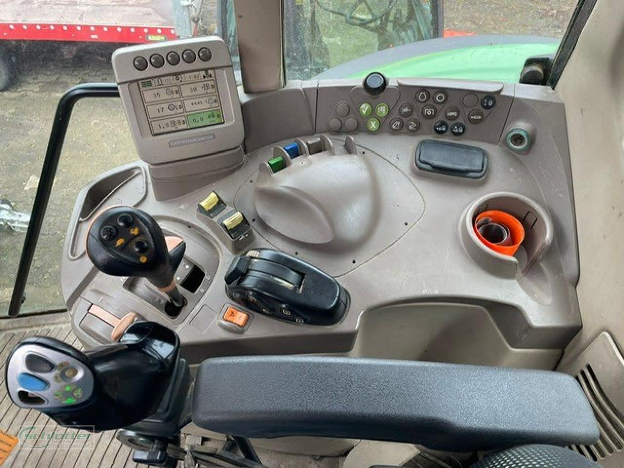 Traktor typu John Deere 6830 Premium, Gebrauchtmaschine v Idstein-Wörsdorf (Obrázek 3)