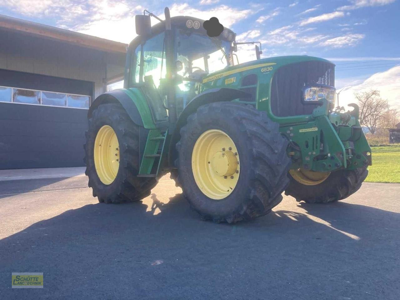 Traktor Türe ait John Deere 6830 Premium, Gebrauchtmaschine içinde Marsberg-Giershagen (resim 2)