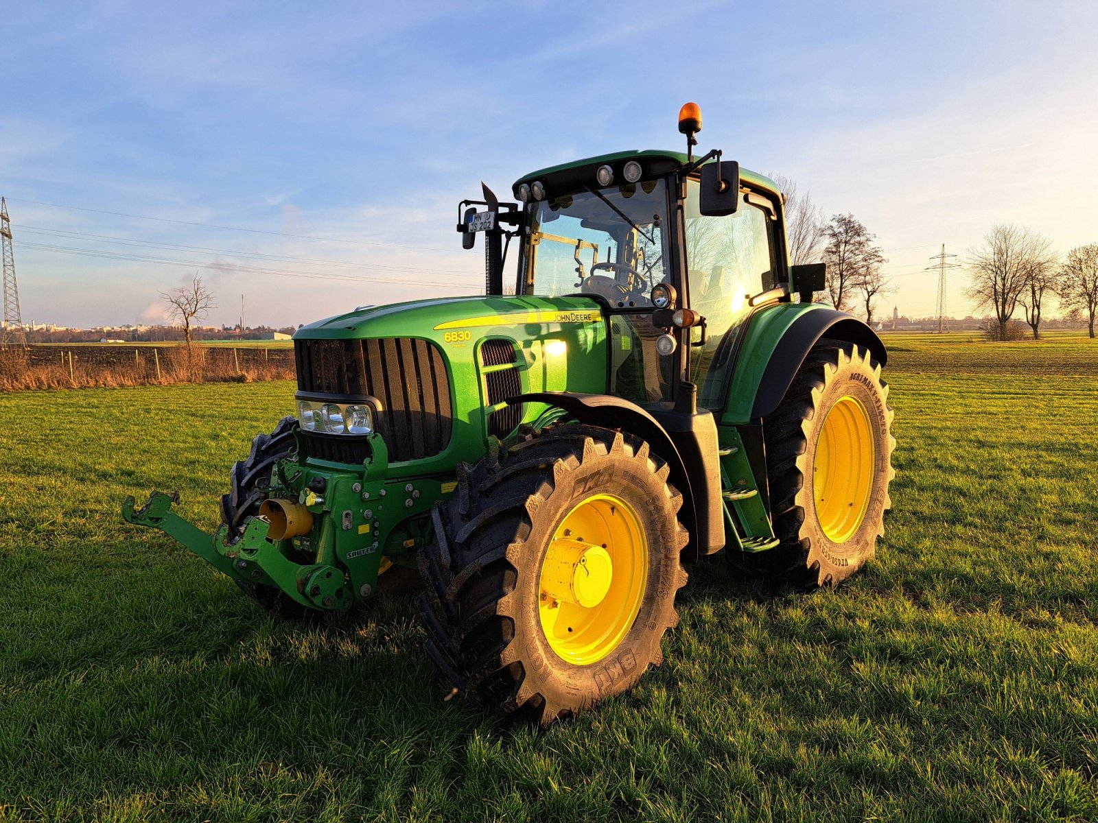 Traktor tip John Deere 6830 PREMIUM, Gebrauchtmaschine in Schwabmünchen (Poză 2)