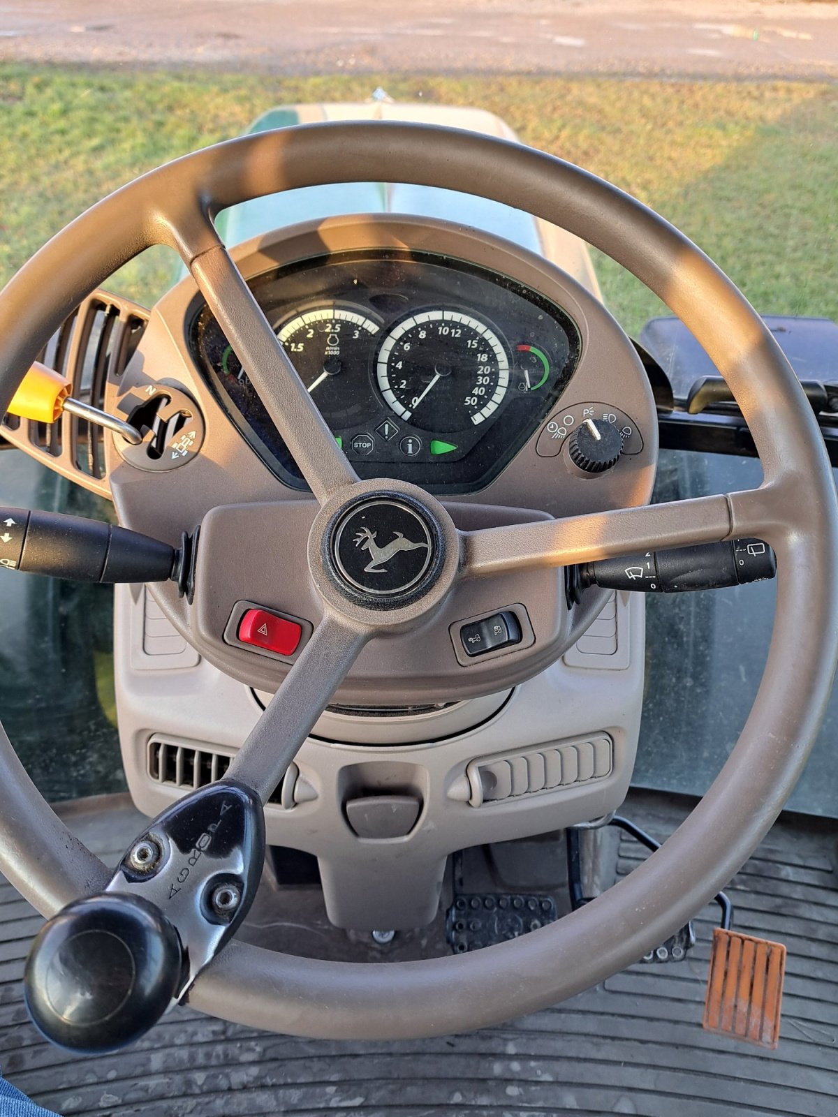 Traktor tip John Deere 6830 PREMIUM, Gebrauchtmaschine in Schwabmünchen (Poză 12)