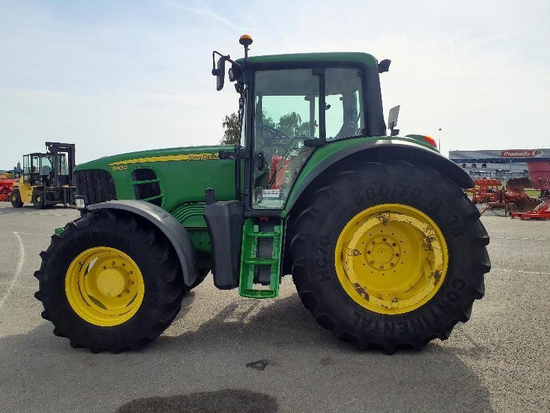 Traktor of the type John Deere 6830, Gebrauchtmaschine in COULONGES SUR AUTIZE (Picture 3)