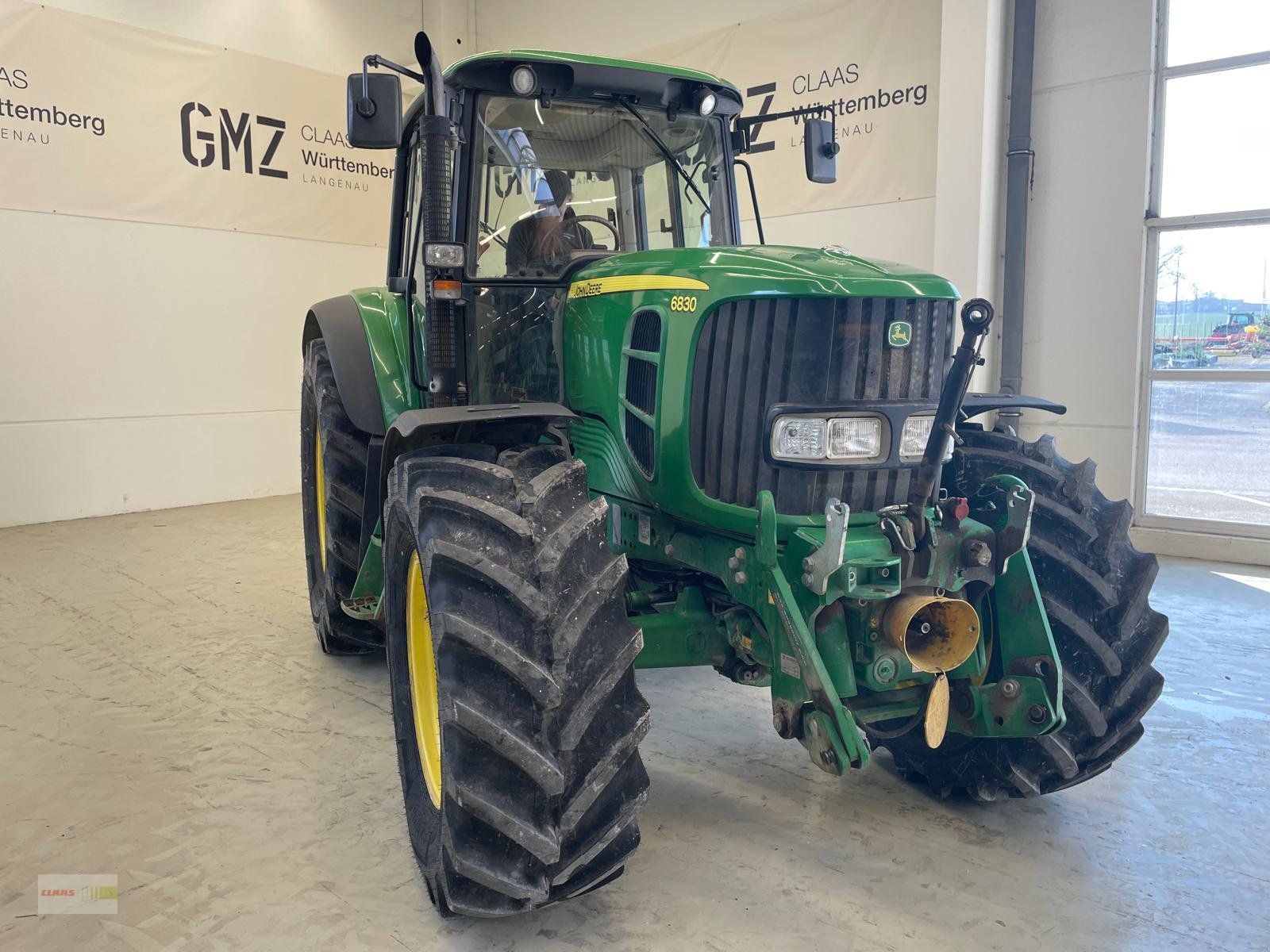 Traktor des Typs John Deere 6830, Gebrauchtmaschine in Langenau (Bild 1)