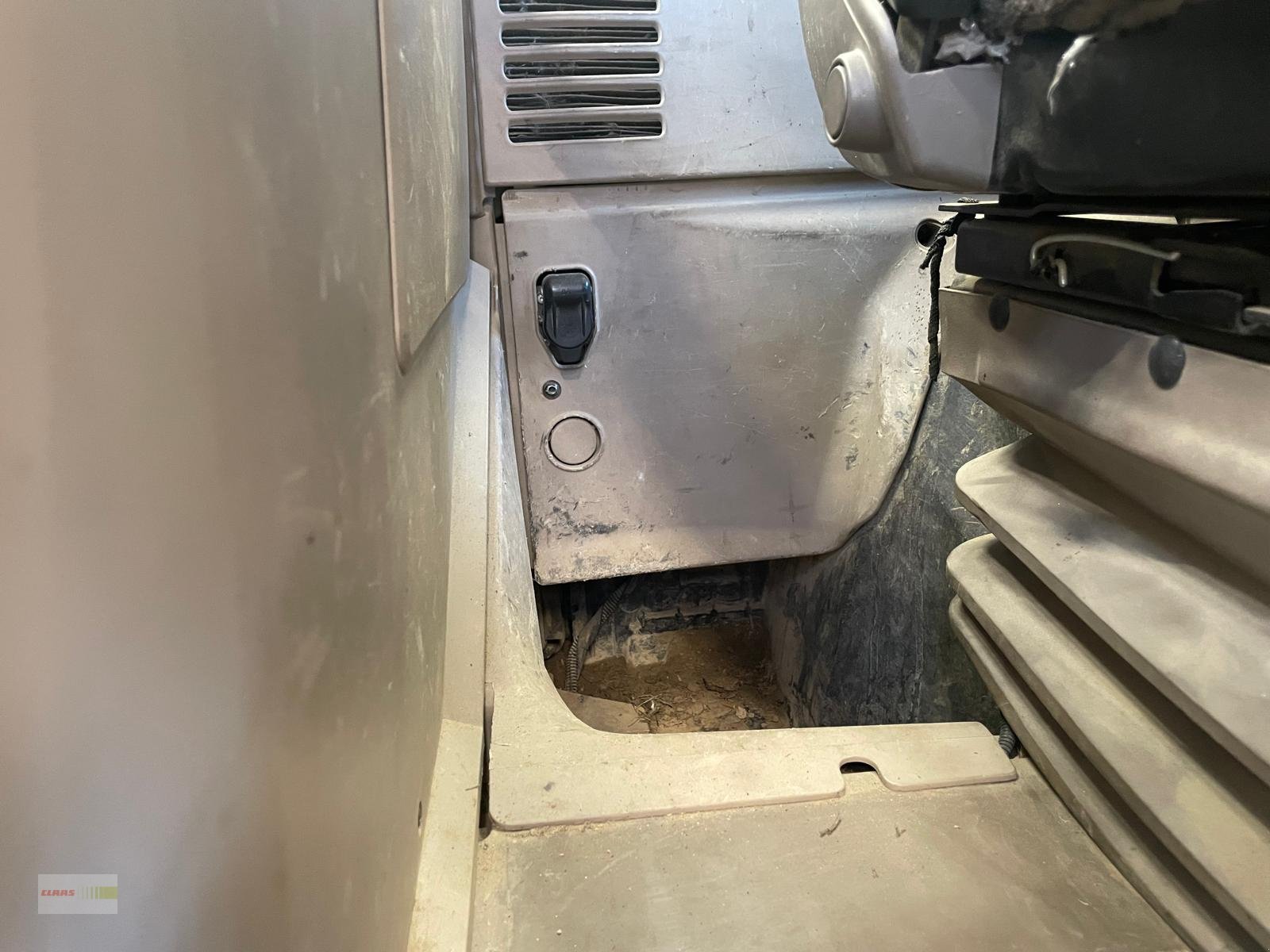 Traktor des Typs John Deere 6830, Gebrauchtmaschine in Langenau (Bild 9)