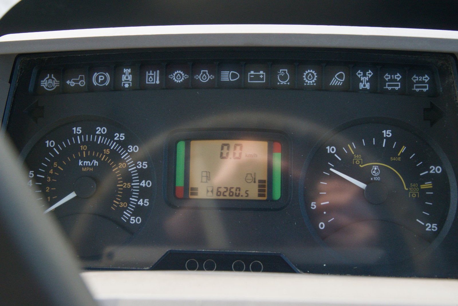 Traktor of the type John Deere 6830, Gebrauchtmaschine in Kalefeld (Picture 17)