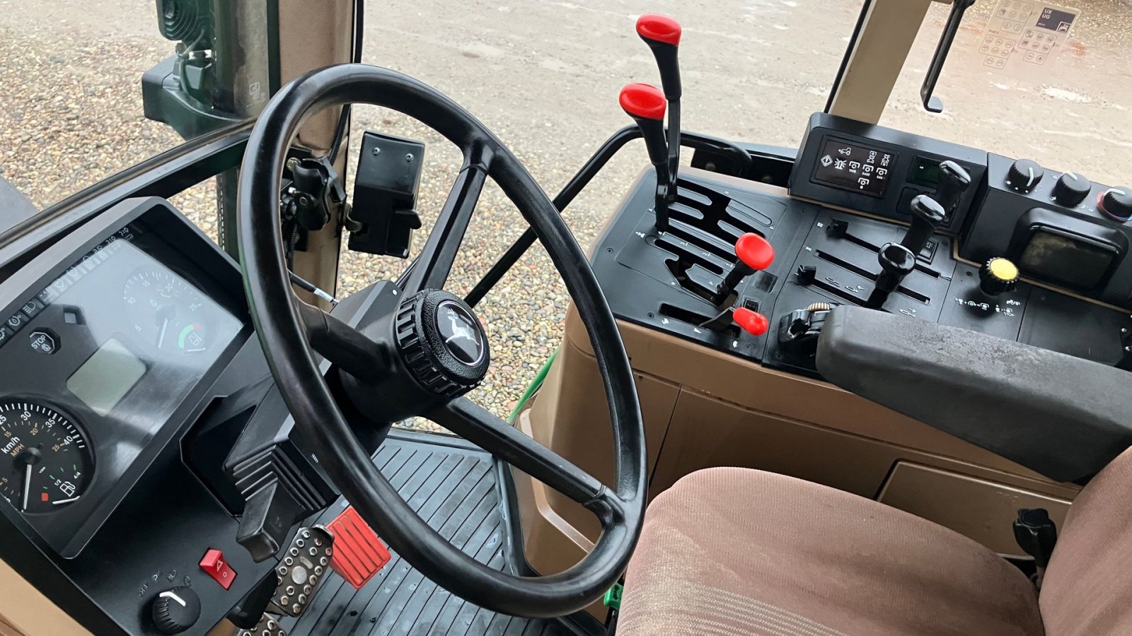 Traktor za tip John Deere 6900, Gebrauchtmaschine u Rødekro (Slika 12)