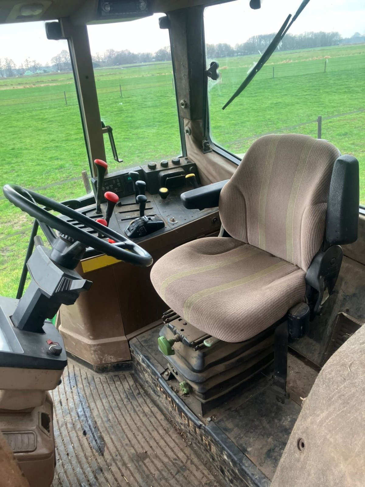 Traktor des Typs John Deere 6900, Gebrauchtmaschine in Dalfsen (Bild 5)