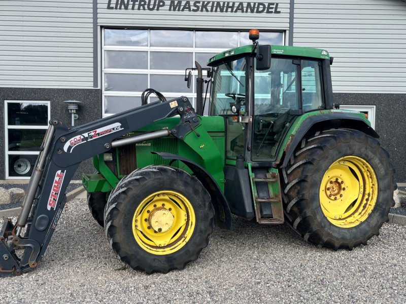 Traktor des Typs John Deere 6910 Auto Quad II-TLS Med frontlæsser, Gebrauchtmaschine in Lintrup (Bild 1)