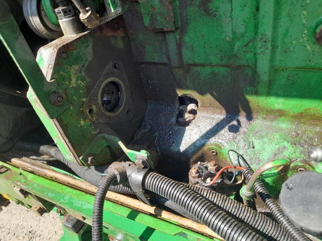 Traktor des Typs John Deere 6910, Gebrauchtmaschine in Viborg (Bild 5)