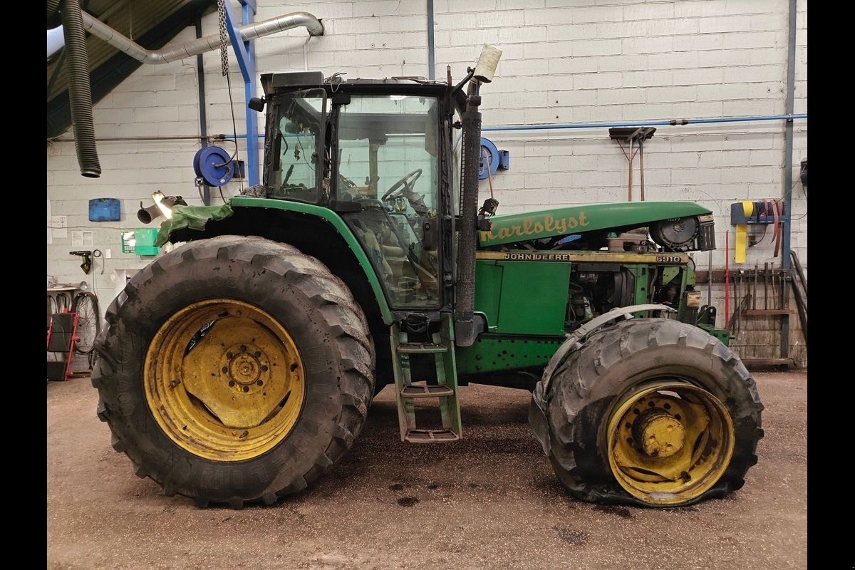 Traktor des Typs John Deere 6910, Gebrauchtmaschine in Viborg (Bild 3)