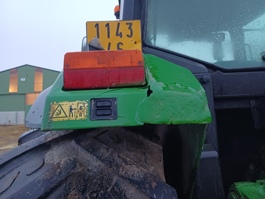 Traktor del tipo John Deere 6910, Gebrauchtmaschine en LACAPELLE-MARIVAL (Imagen 4)