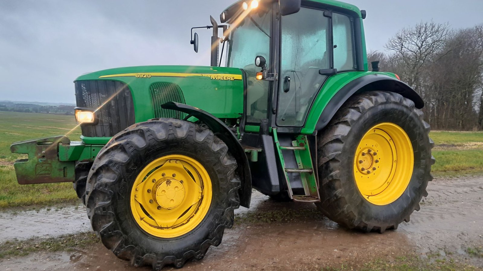 Traktor типа John Deere 6920 Power Quard  Power Quard, Gebrauchtmaschine в Skive (Фотография 1)