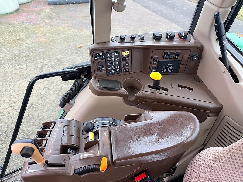 Traktor des Typs John Deere 6920 Premium AutoPowr, Gebrauchtmaschine in Steinau  (Bild 10)