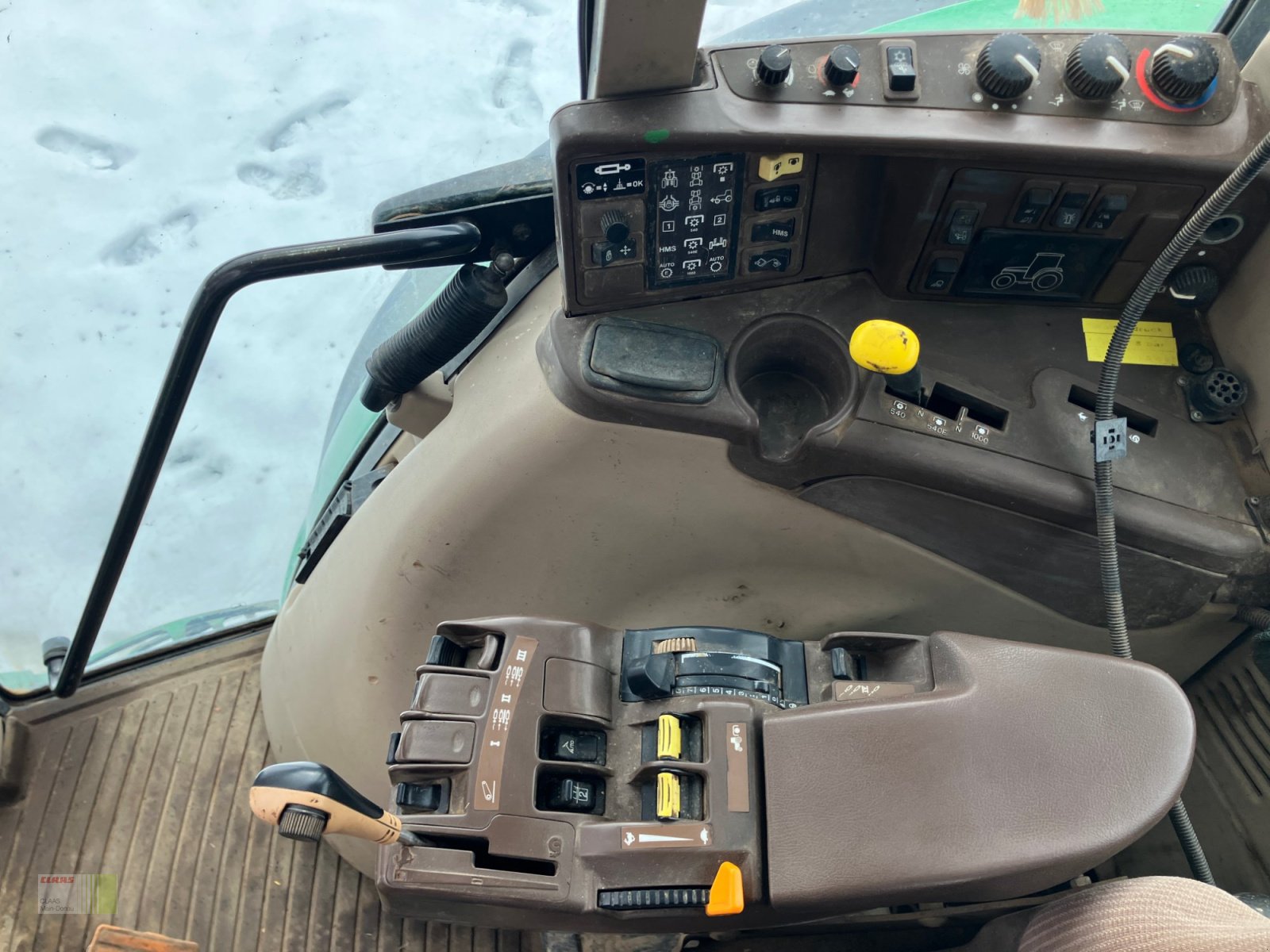 Traktor des Typs John Deere 6920, Gebrauchtmaschine in Vohburg (Bild 20)