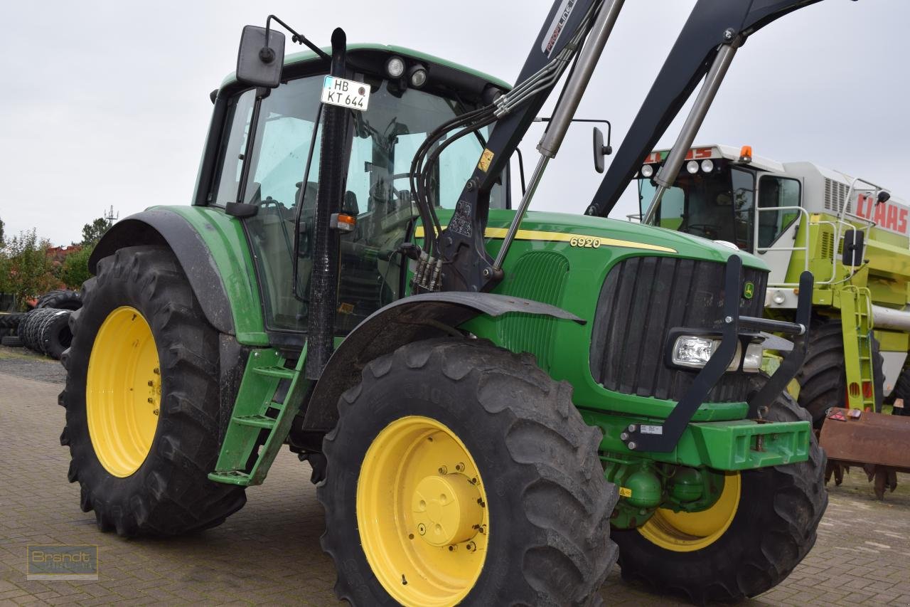 Traktor des Typs John Deere 6920, Gebrauchtmaschine in Oyten (Bild 3)