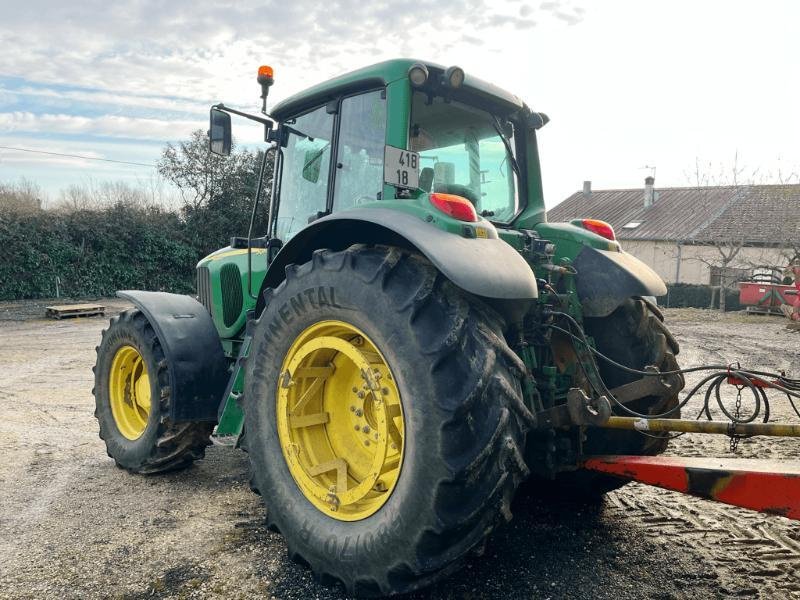 Traktor des Typs John Deere 6920, Gebrauchtmaschine in SAINT-GERMAIN DU PUY (Bild 3)